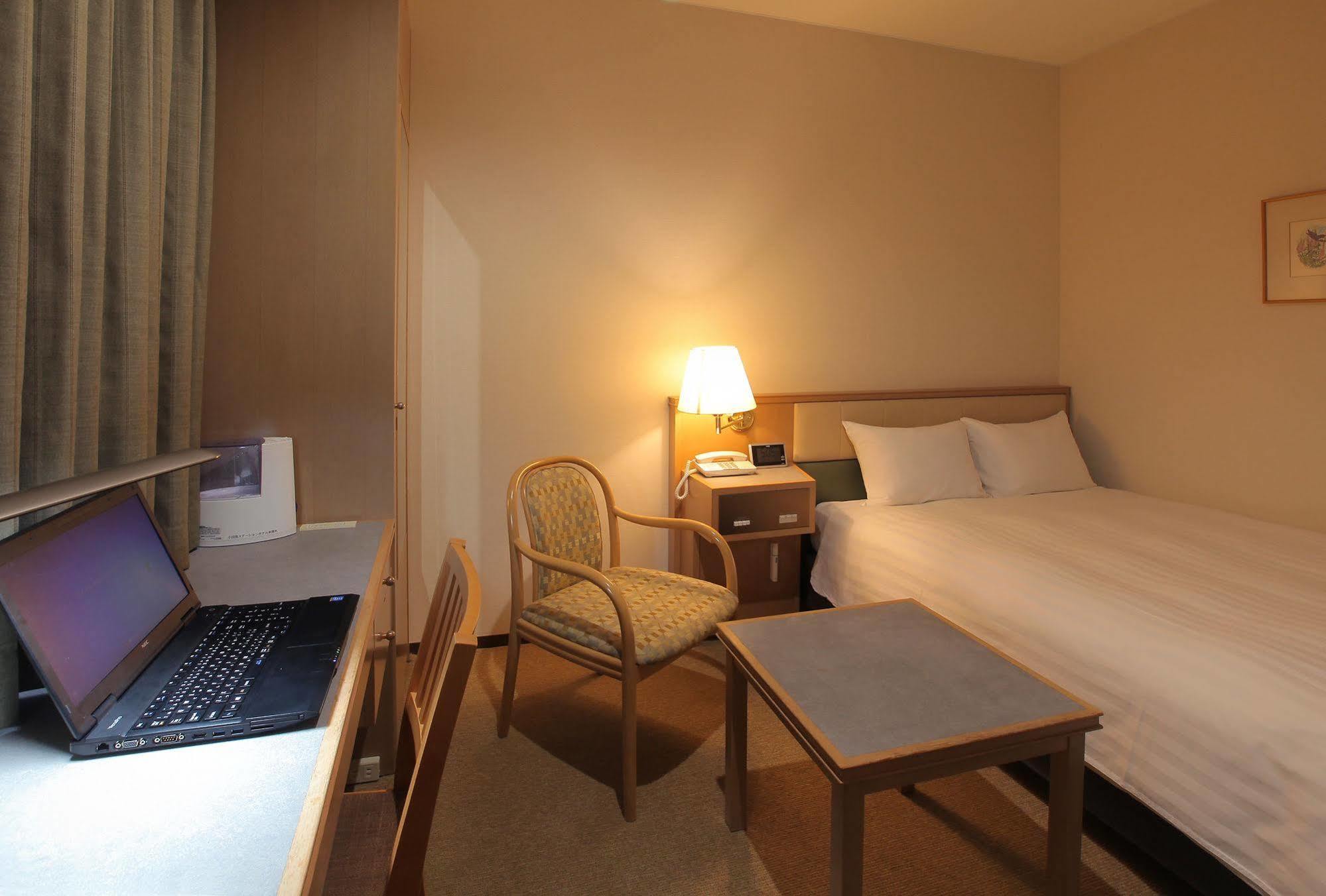 Odakyu Station Hotel Hon-Acugi Kültér fotó