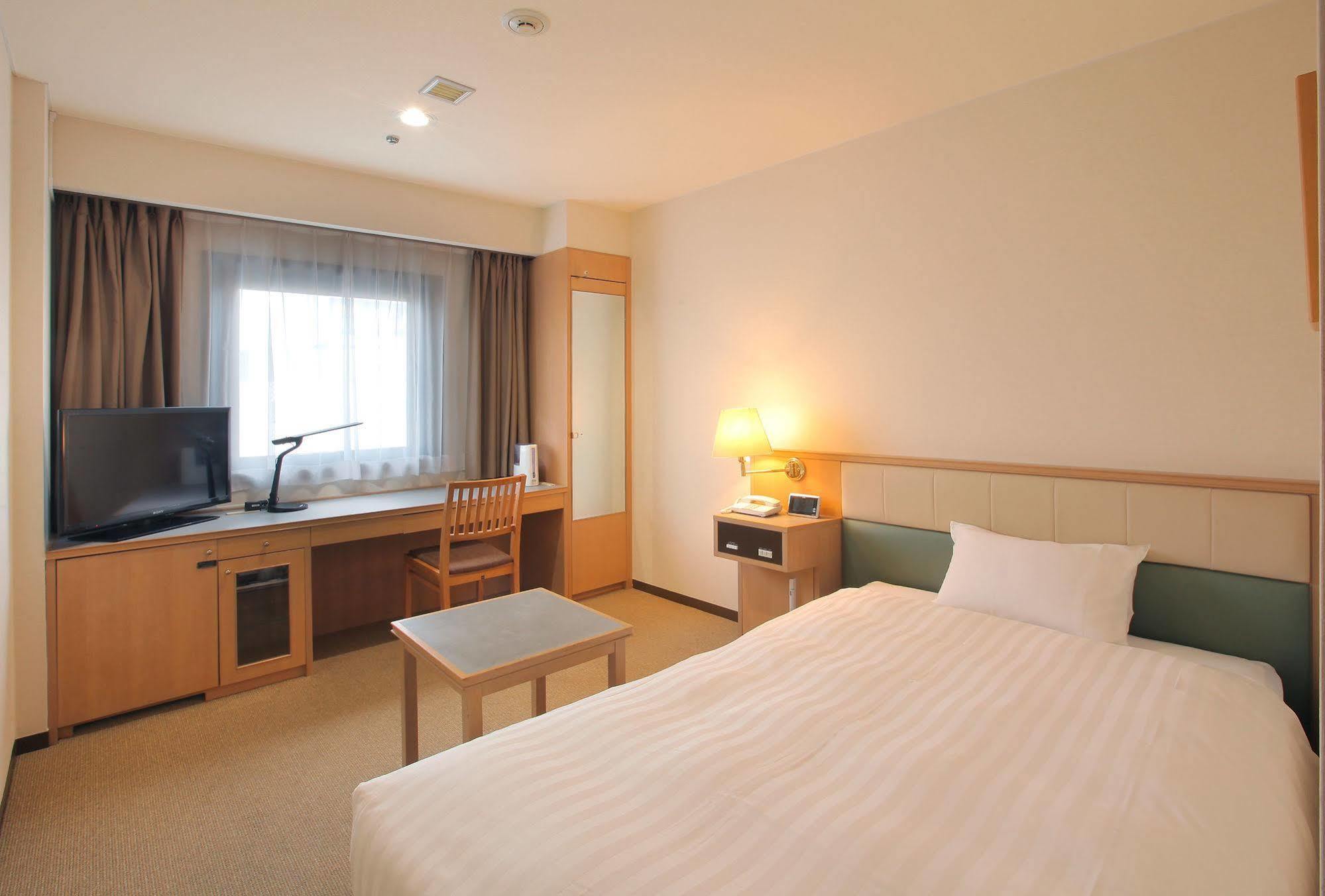 Odakyu Station Hotel Hon-Acugi Kültér fotó